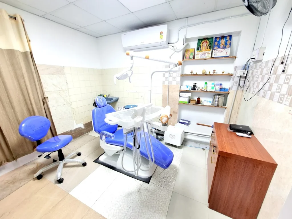 Dental Hospital in Avinashi Road Tirupur.